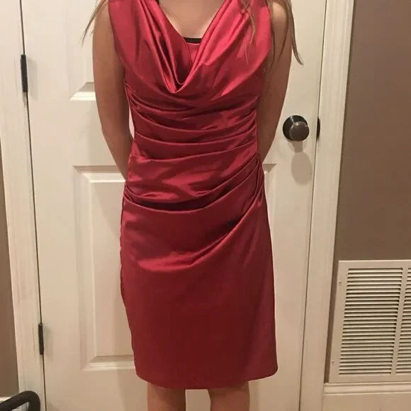 David’s Bridal size 4 formal cocktail dress sleeveless silky - Picture 2 of 9